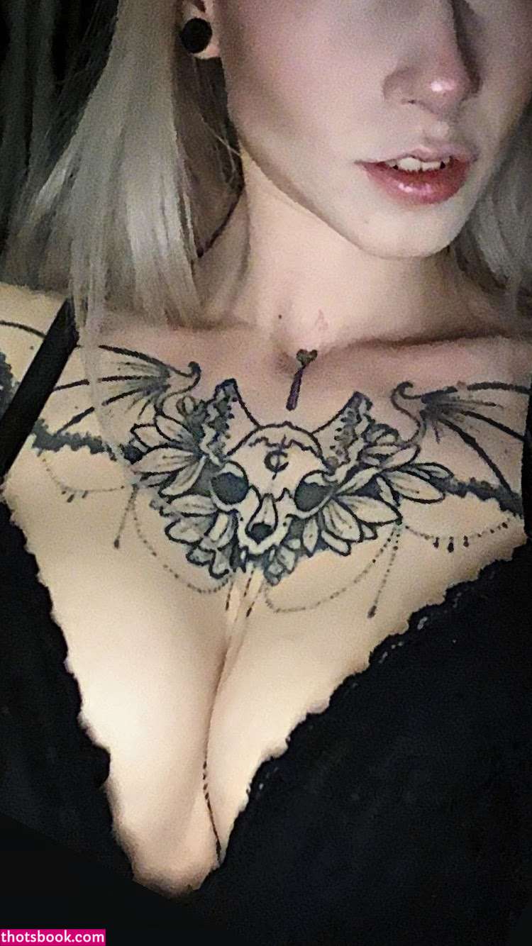 Little Lilith Nude Leaks OnlyFans Photos #4 1531114