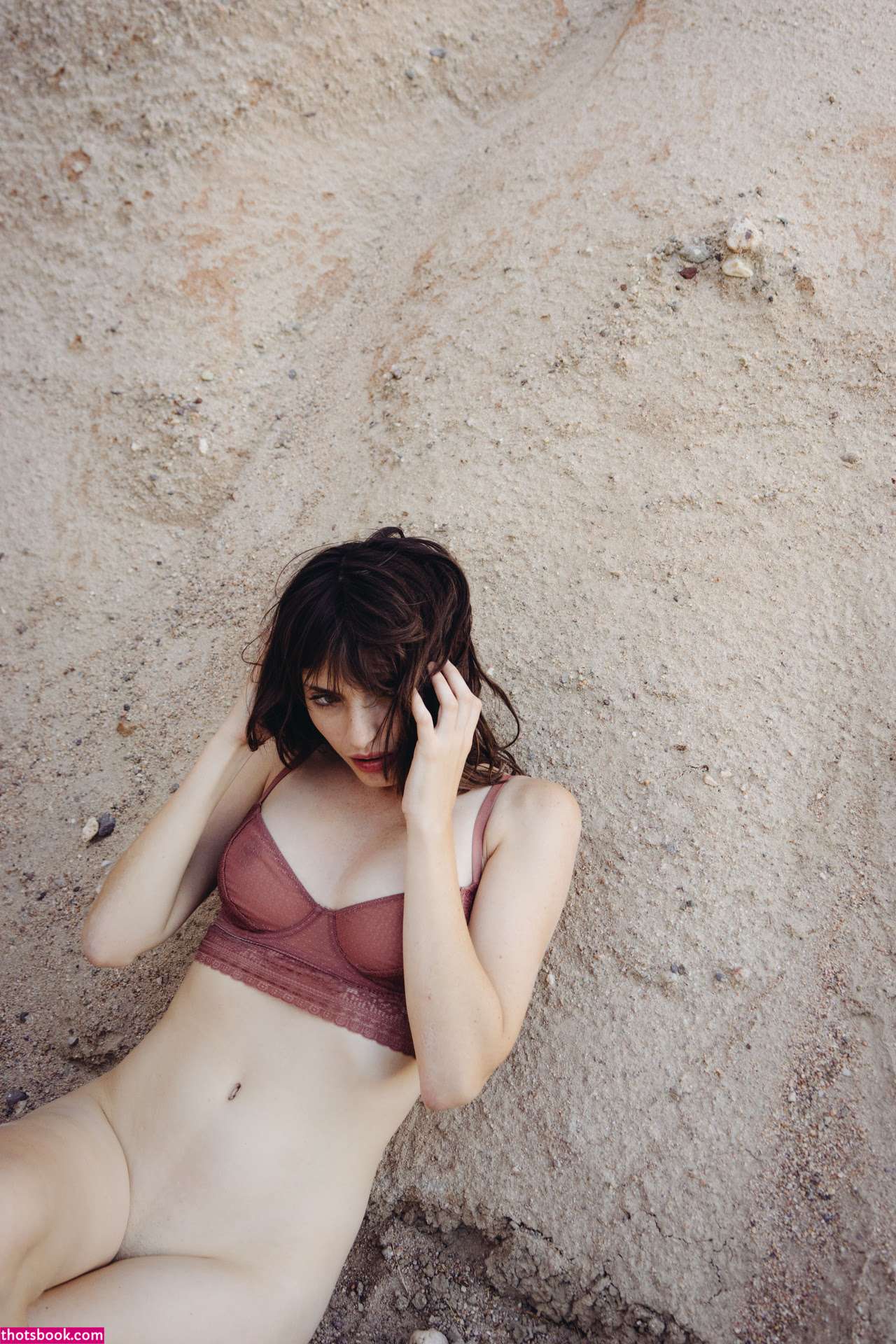 Stevie Defelice Skarlet MK11 Nude Leaks OnlyFans Photos #1 1546093