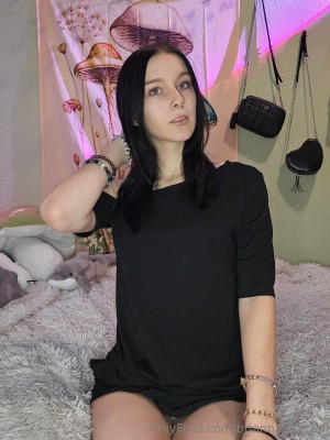 Brianna Official Nude Leaks OnlyFans Photos #5