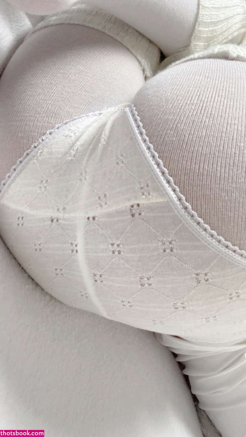 dumbkittteen Nude Leaks OnlyFans Photos #2 1573815