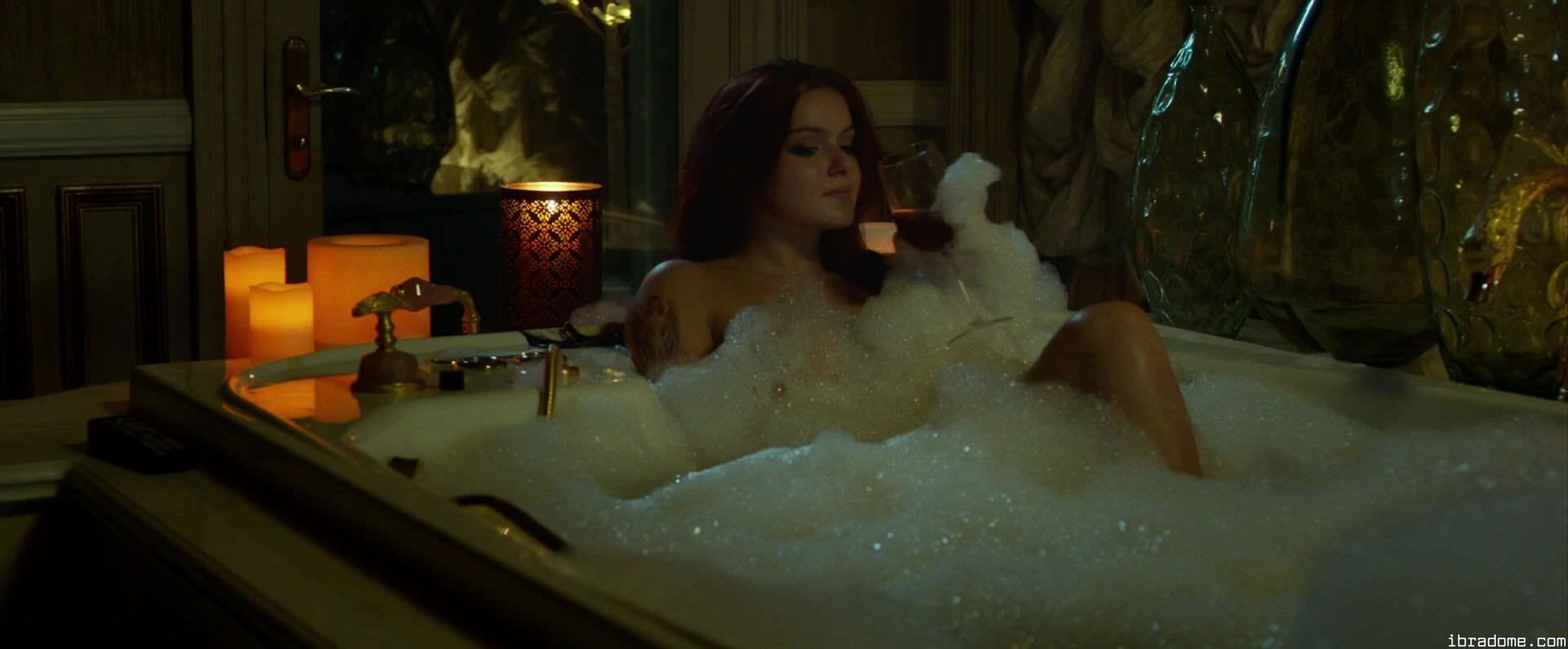 Ariel Winter Nudes 51647