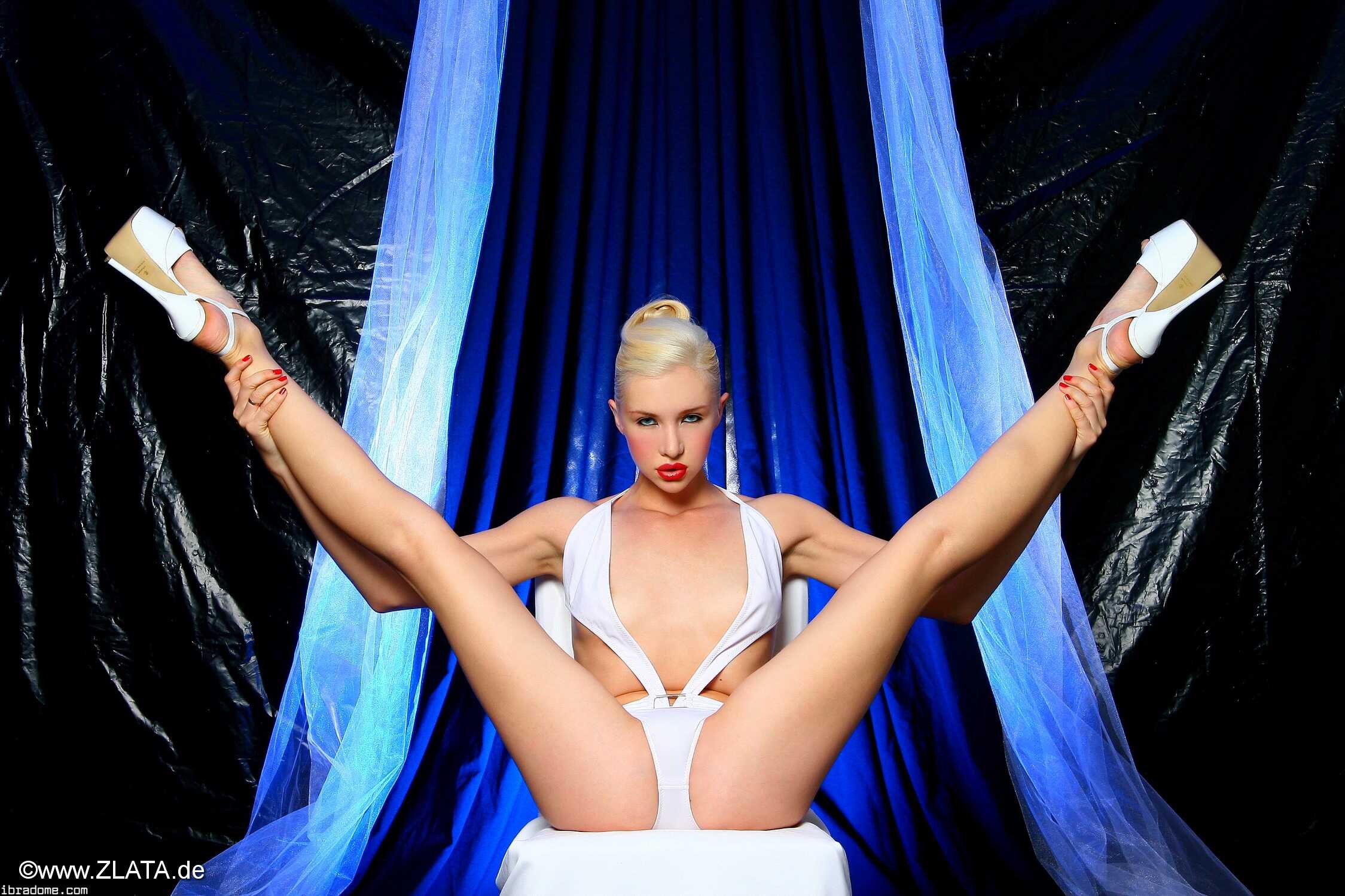 Zlata Nude Photos 400+ Pics 98246