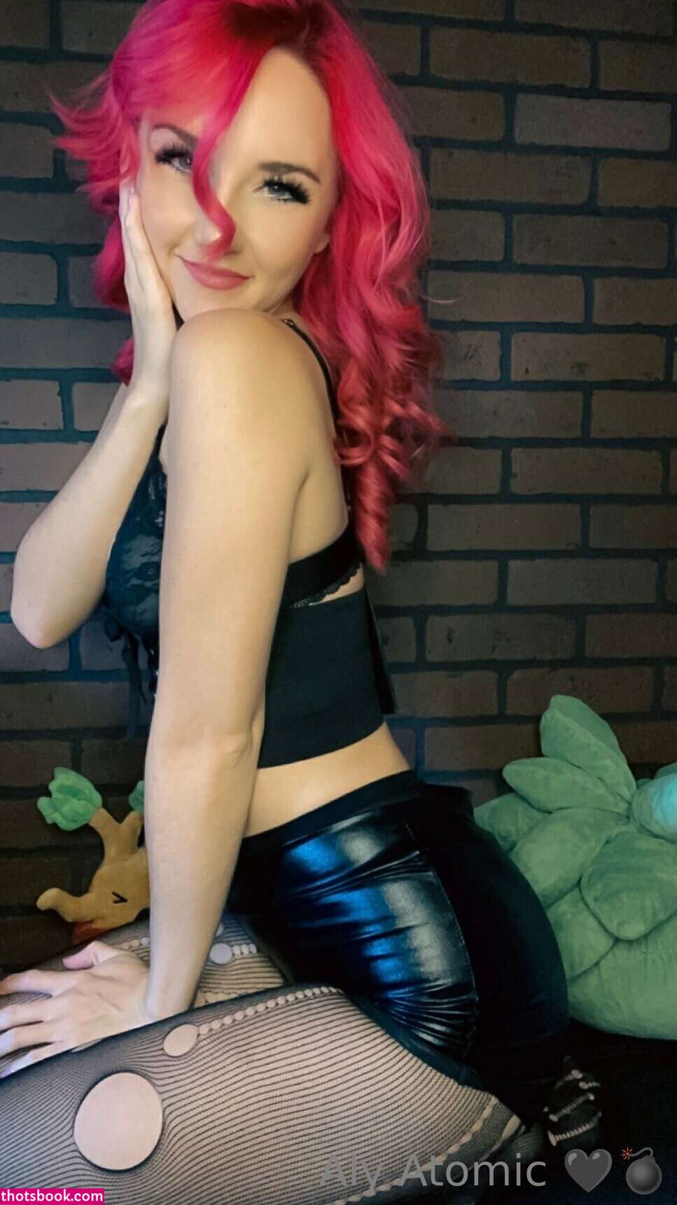 Avacrucio OnlyFans Photos #10 251945