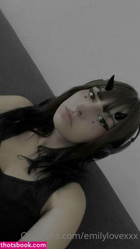 Emilylovexxx OnlyFans Photos #10 256813