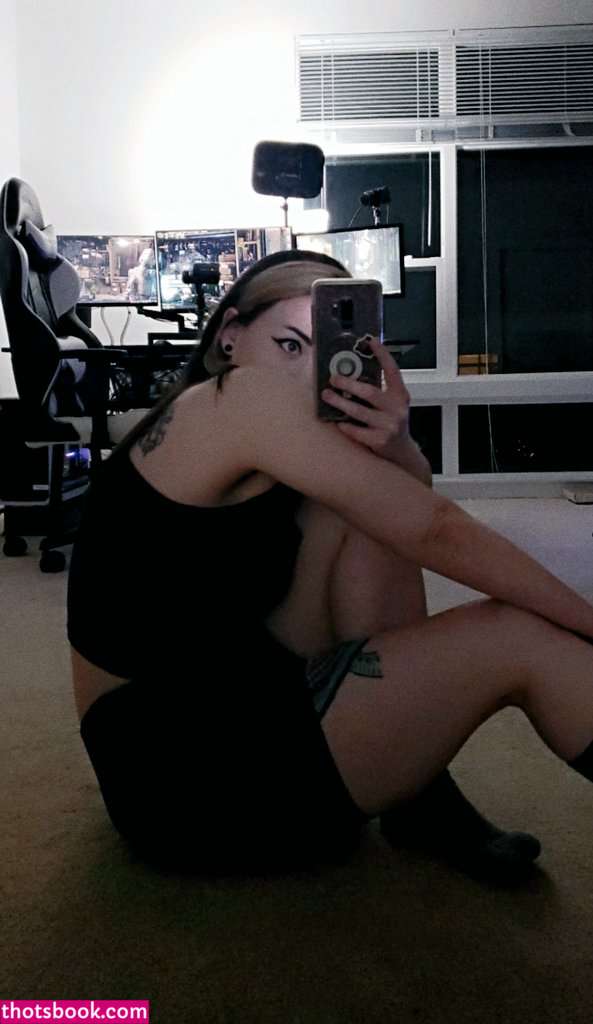 ConcealedBones Photos #6 263272