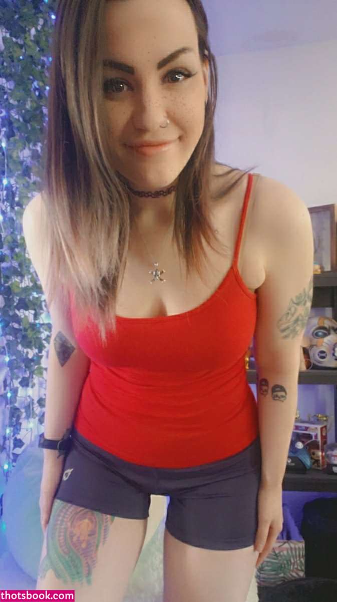 ConcealedBones Photos #9 263288