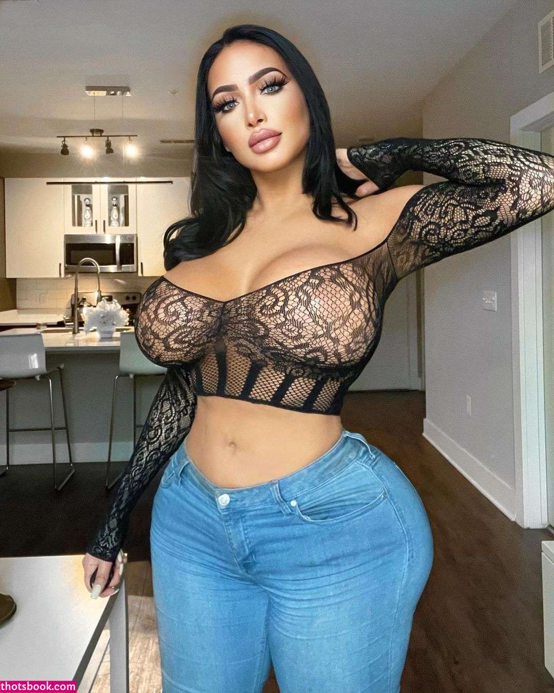 Anel Peralta Photos #6 243925