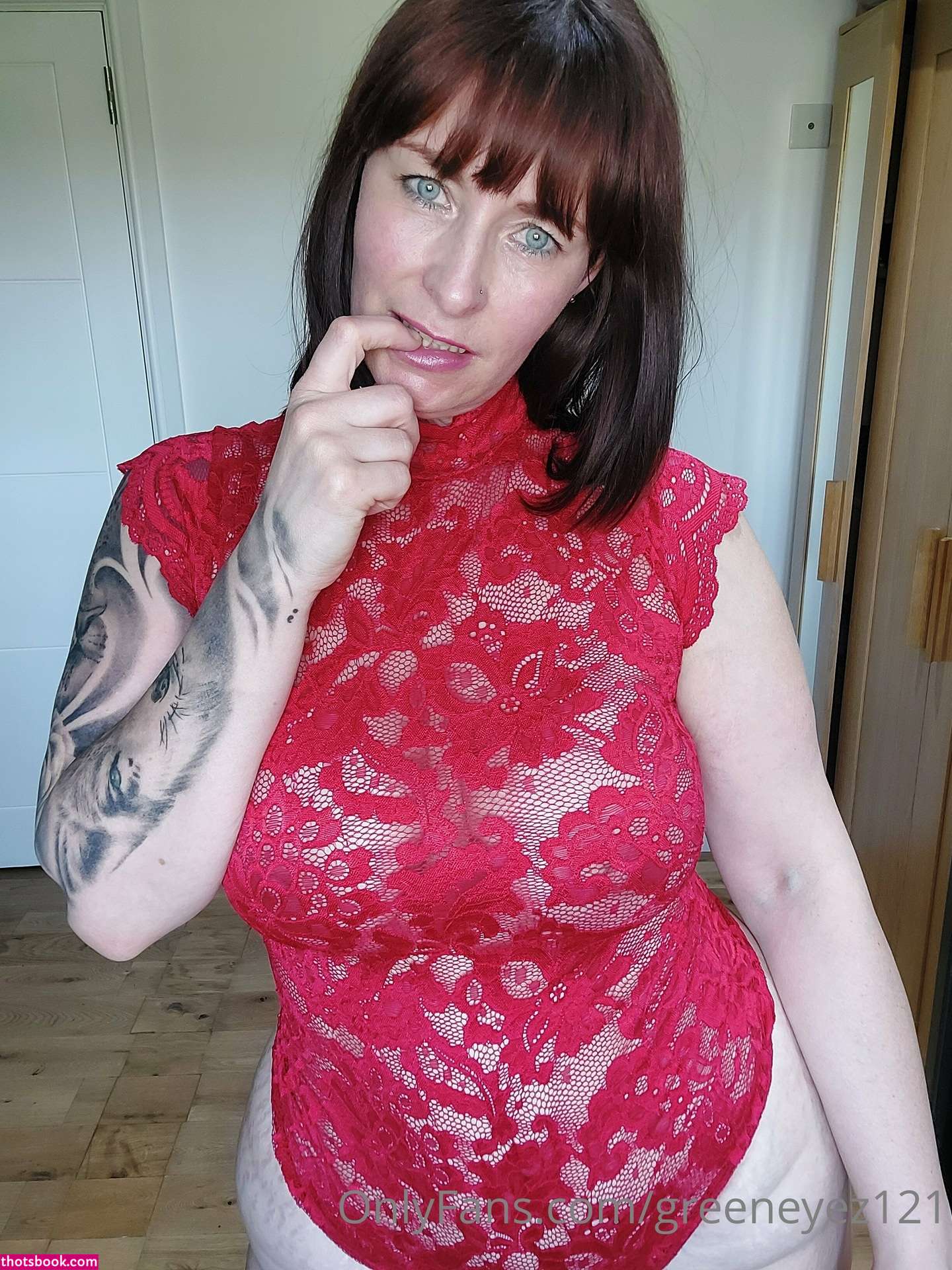 Greeneyez121 Photos #5 250357