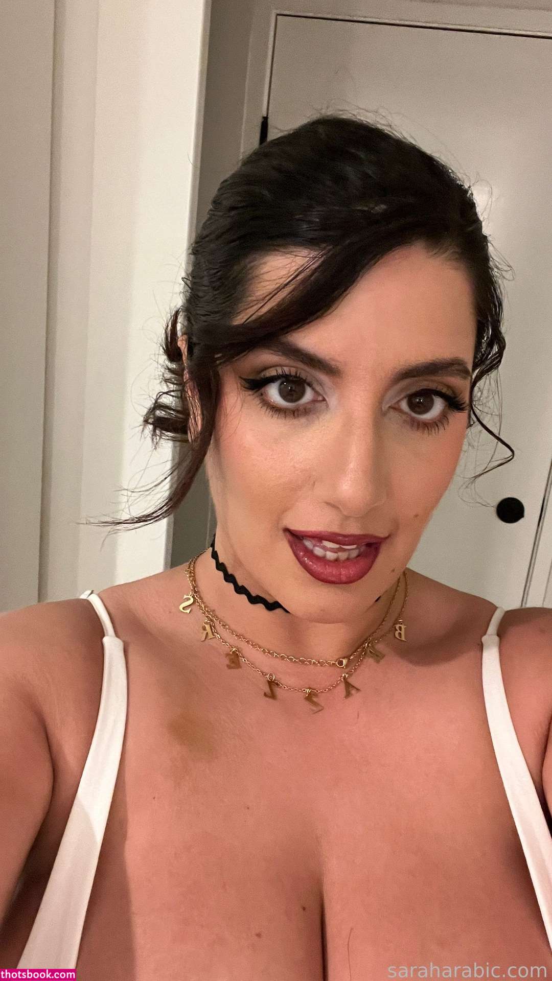 Sarah Arabic Photos #2 240132