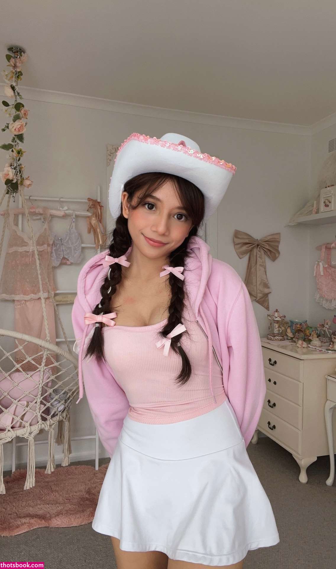 Eeveenara OnlyFans Photos #1 253376