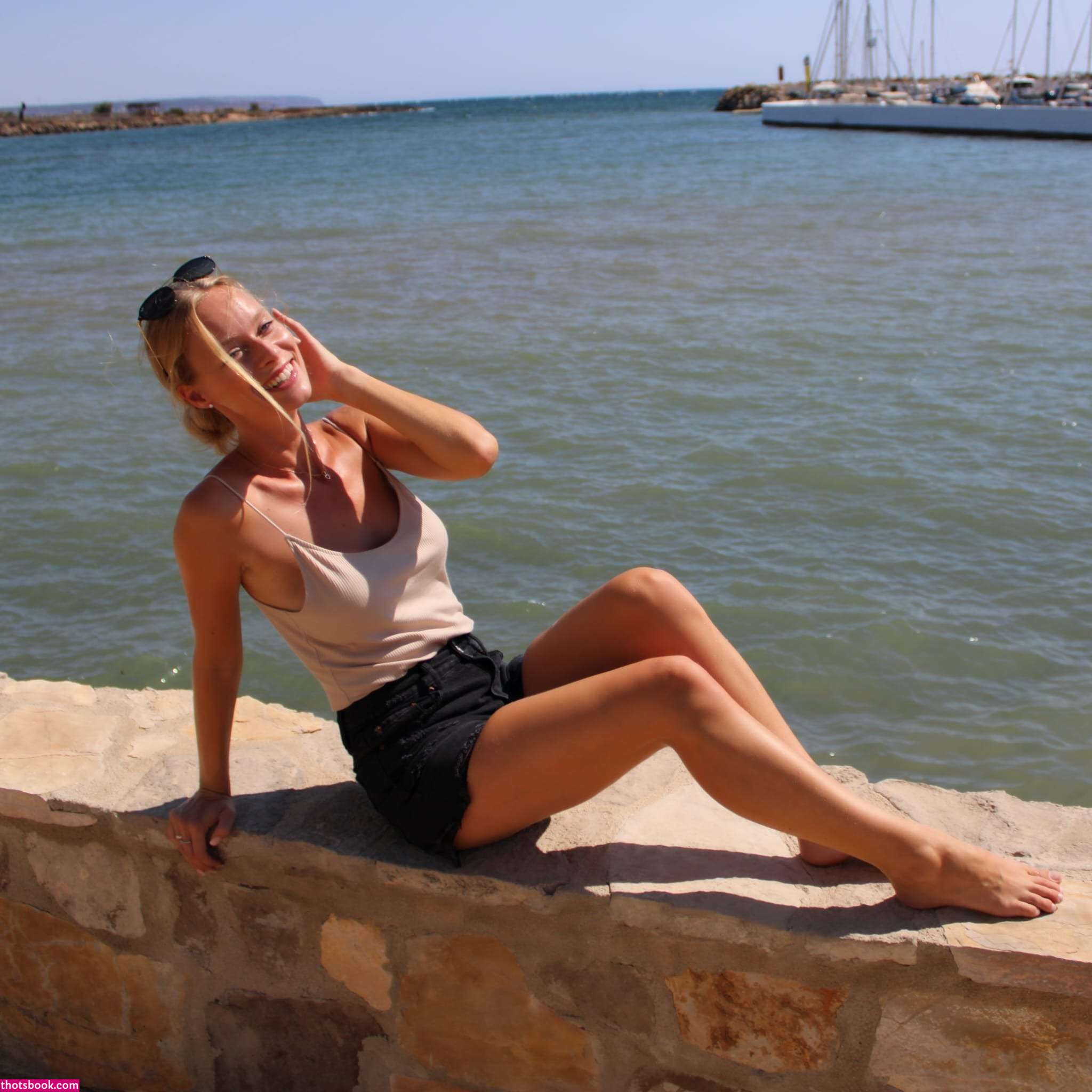 Nina Thomas  n1nalavida Photos #1 260368