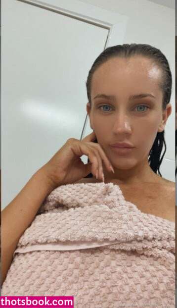 Ines Basic MaFS Nude OnlyFans Photos #12 1032217