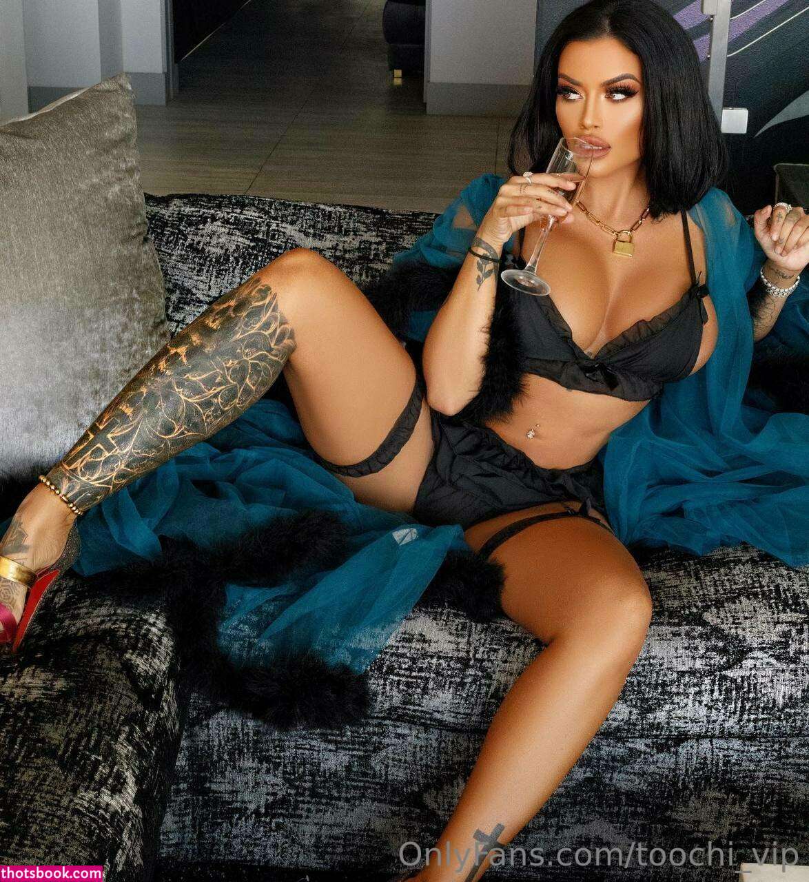 Toochi Kash Italia Kash Nude OnlyFans Photos #8 979346