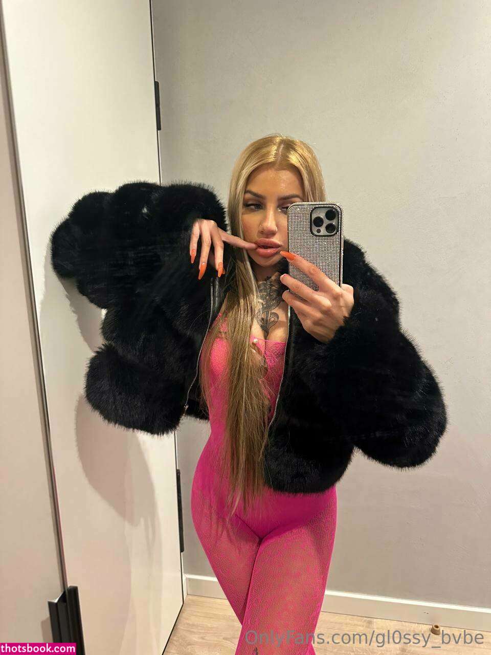 gl0ssy bvbe Nude OnlyFans Photos #8 992834