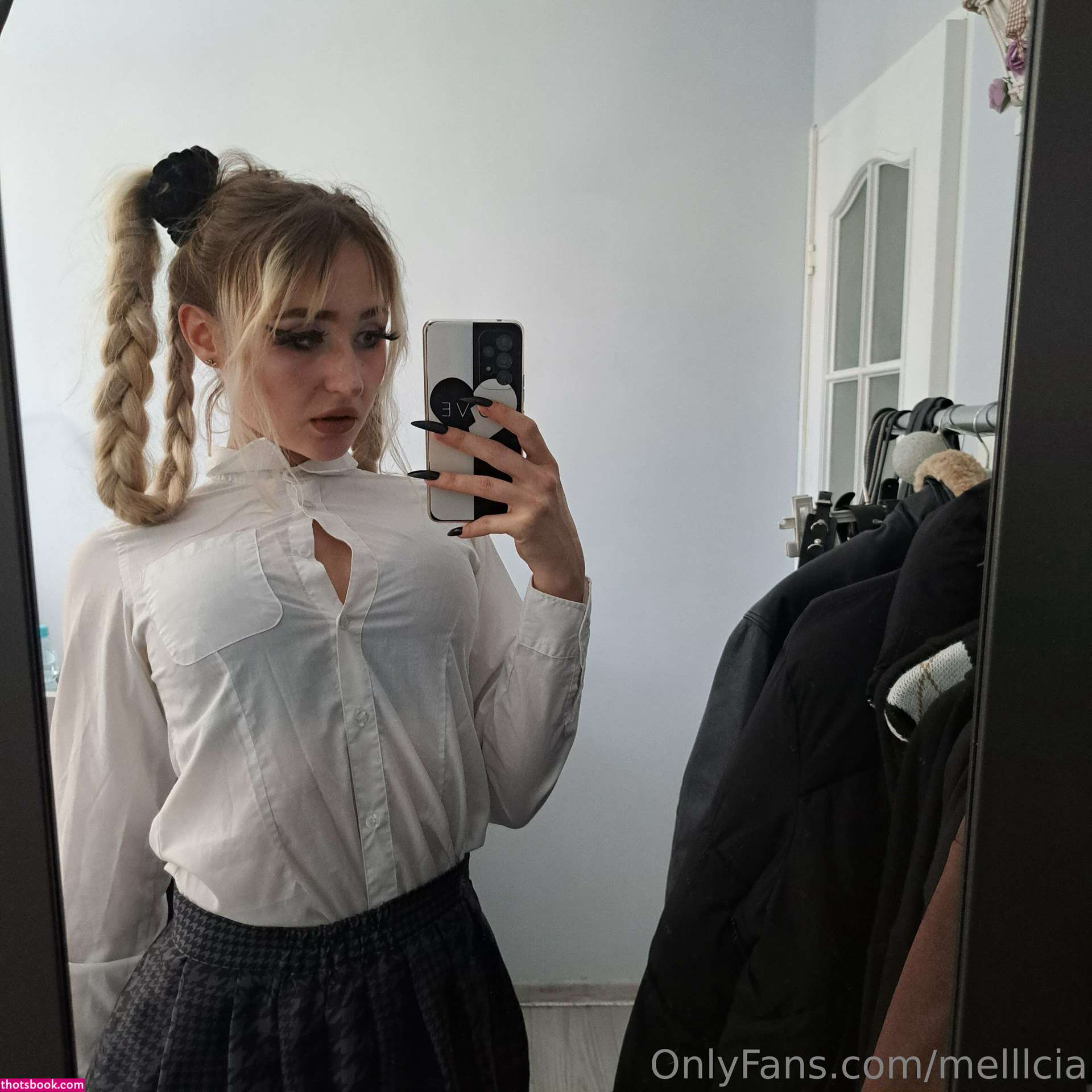 melllcia 6d6vil6 Nude OnlyFans Photos #10 993212