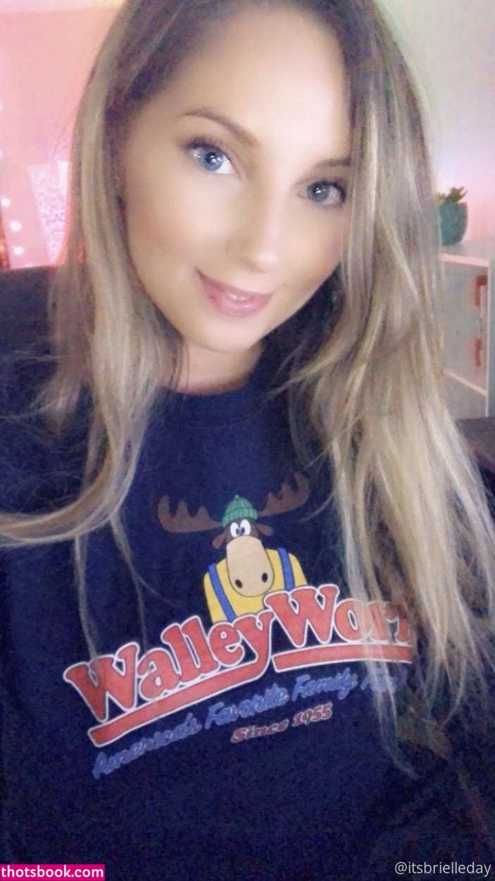 Brielle Day Nude OnlyFans Photos #10 1007527