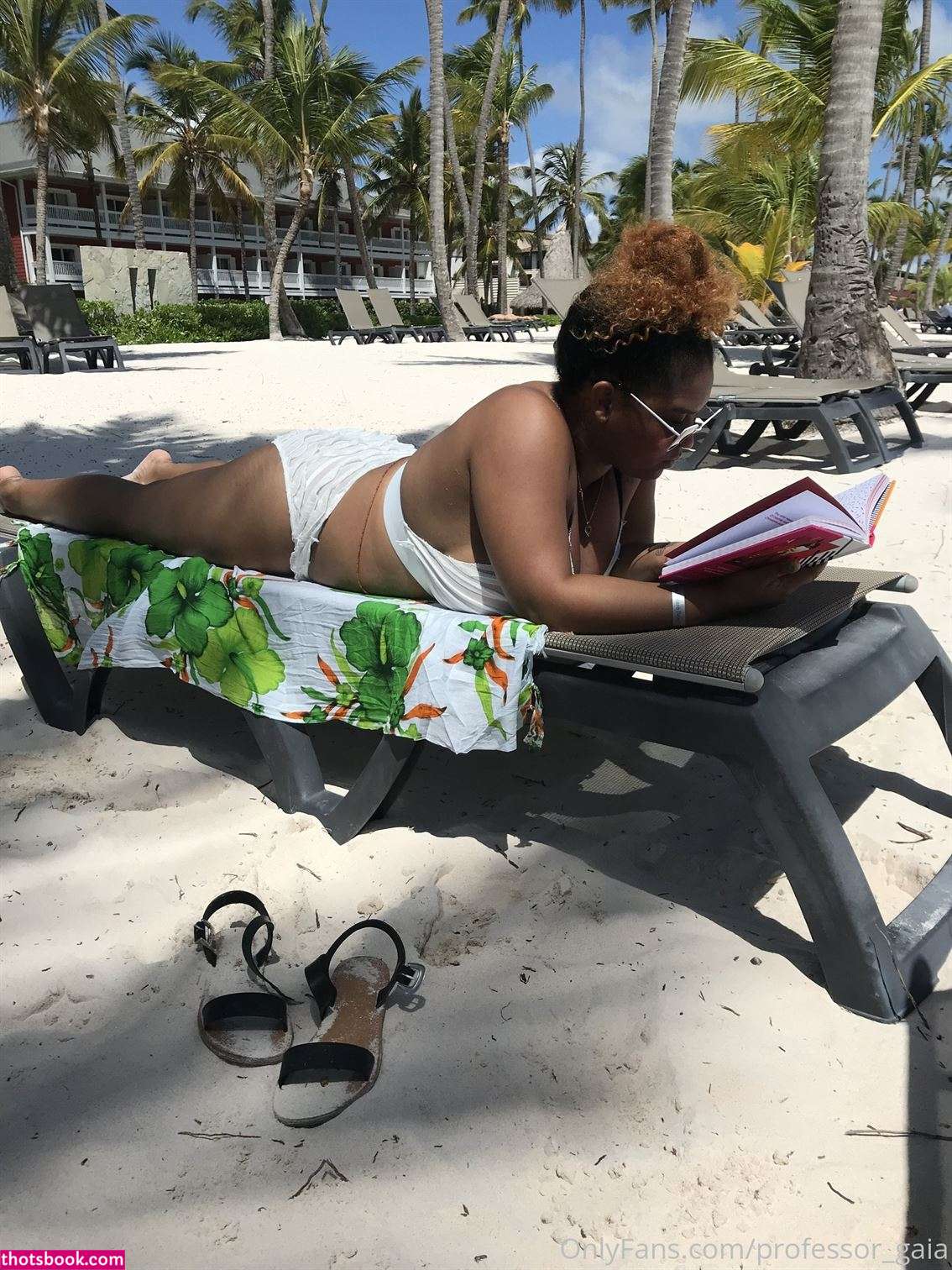 Professor Gaia Nude OnlyFans Photos #2 1024804