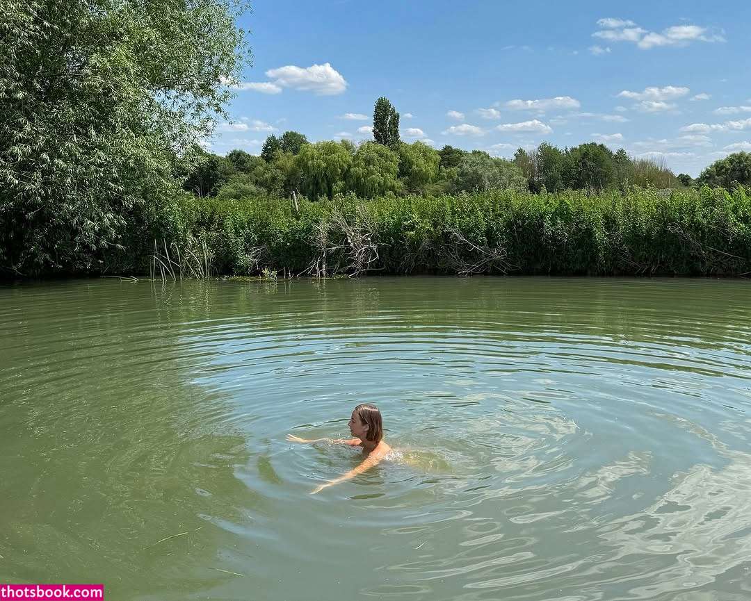 Amelie Manzoli Nude Leaks OnlyFans Photos #18 1722496