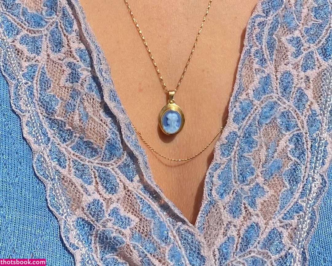 Amelie Manzoli Nude Leaks OnlyFans Photos #18 1722497