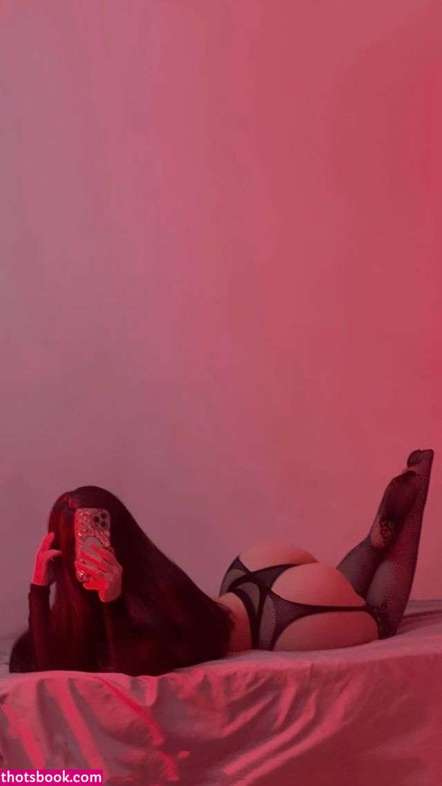 Genesiscruzsisi Nude Leaks OnlyFans Photos #2 1722924