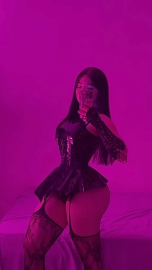 Genesiscruzsisi Nude Leaks OnlyFans Photos #3