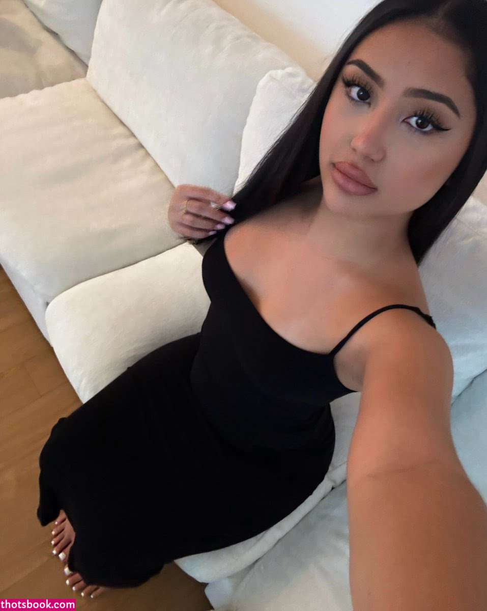 elara777 elaryuh Nude Leaks OnlyFans Photos #1 1737608