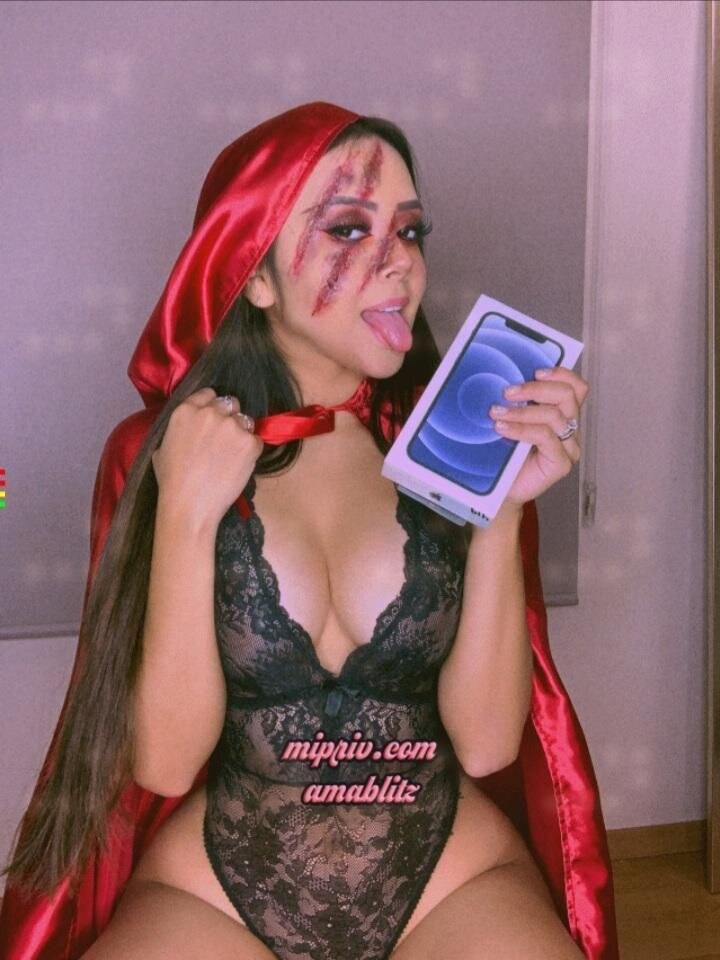 AmaBilz Nude Onlyfans 74054