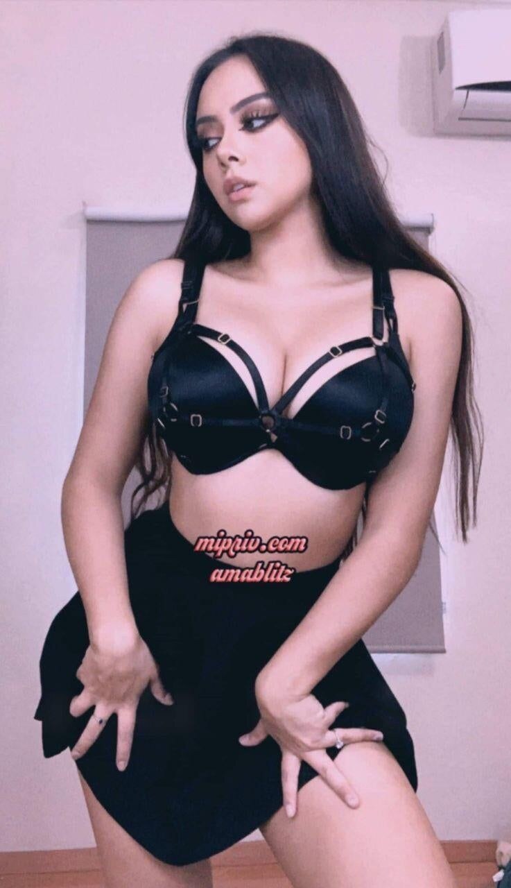 AmaBilz Nude Onlyfans 74077