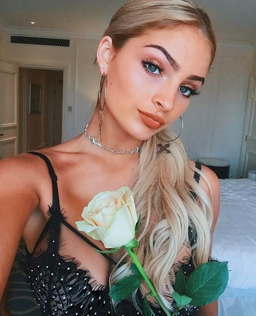  Carrington Durham Sexy Photos 71461