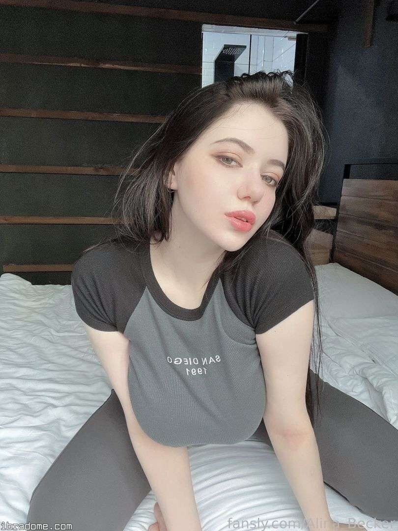 Alina Becker Photos #7 129482