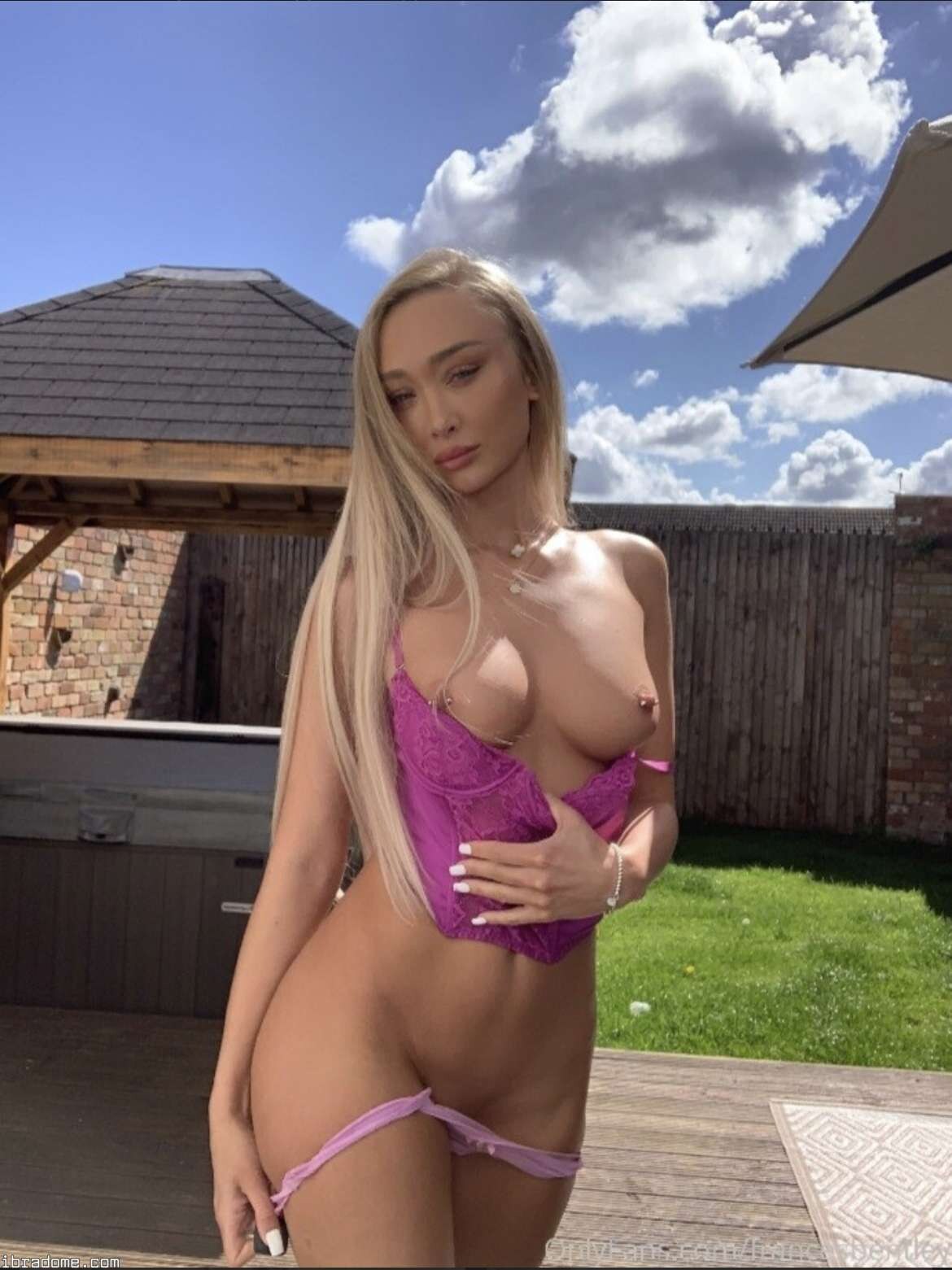 Frances Bentley OnlyFans Photos #1 129750