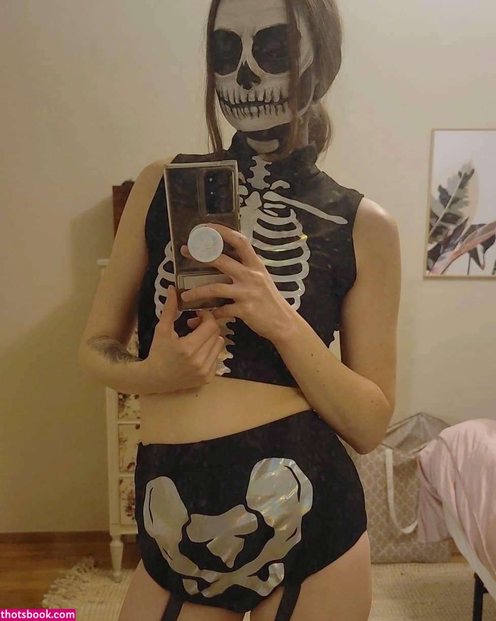 poggledrop Nude Photos #5 423916