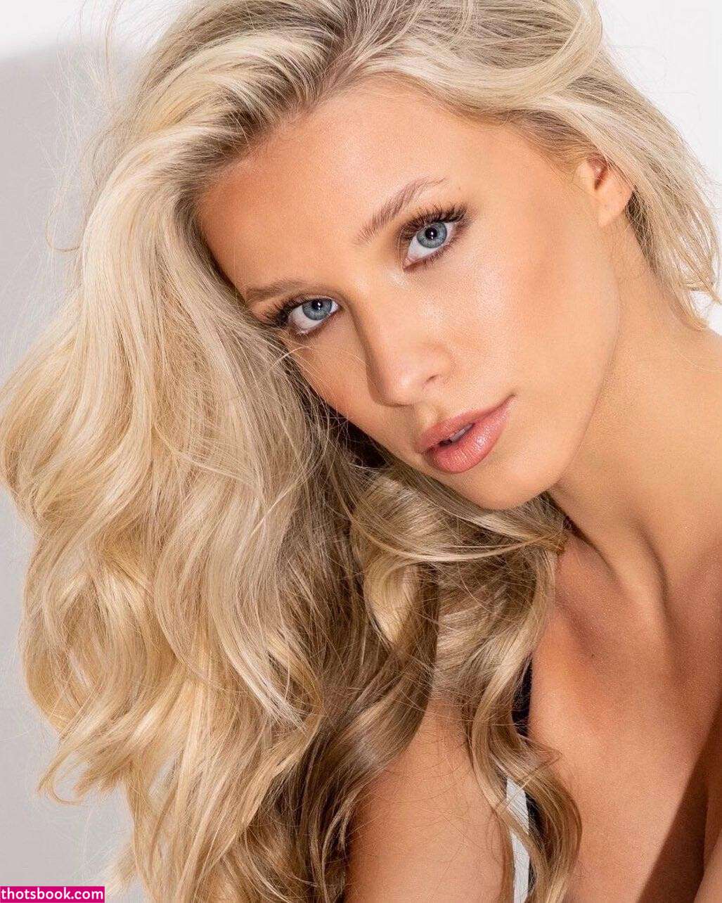 Kenzi Hope kenziiihope Nude OnlyFans Photos #1 463532