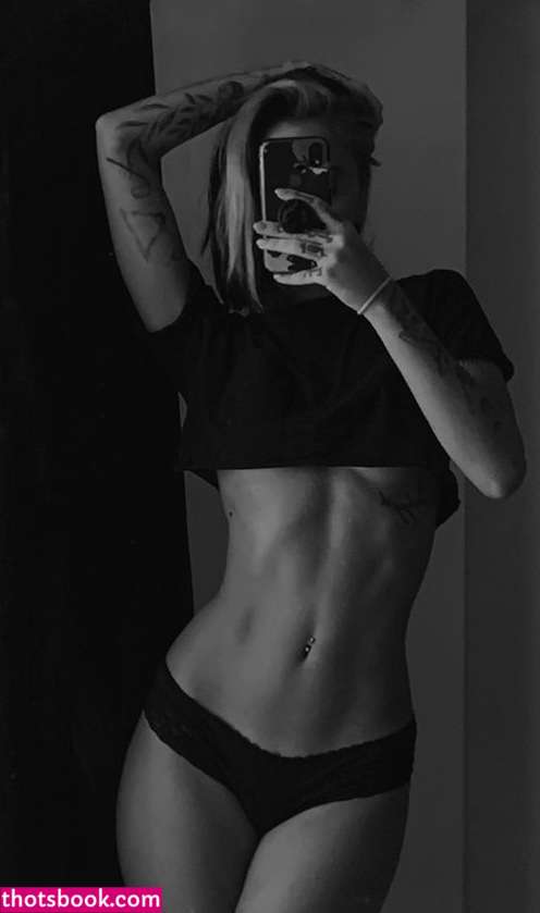 Pelinay Igit Nude OnlyFans Photos #3 419778