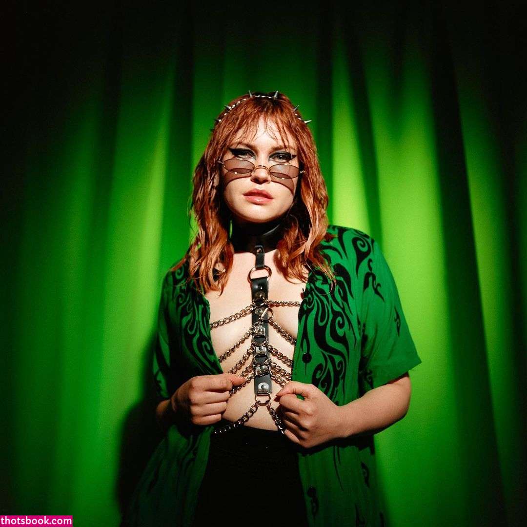 Whitney Moore Nude Photos #8 459534