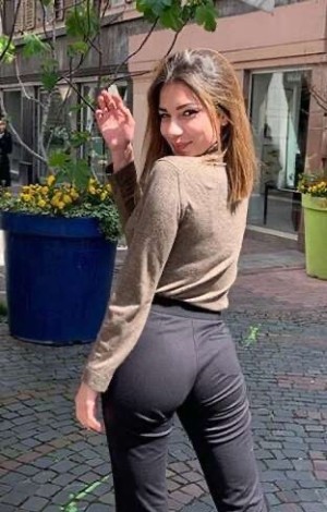 Emmy Tifrit Nude OnlyFans Photos #5