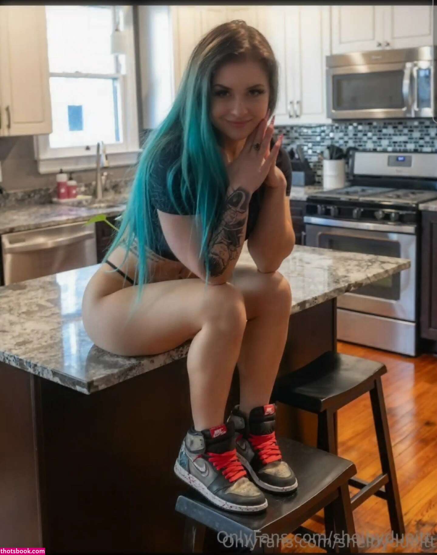 Shelby Dueitt Nude Photos #9 461399