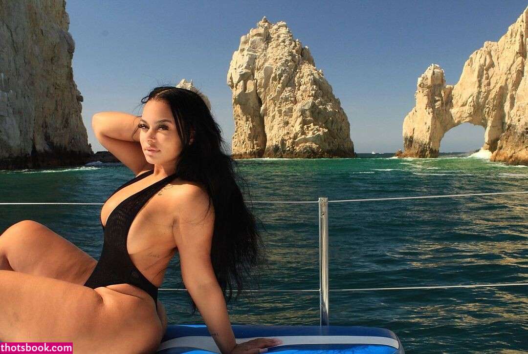 Winny Munhoz Nude Photos #3 461737