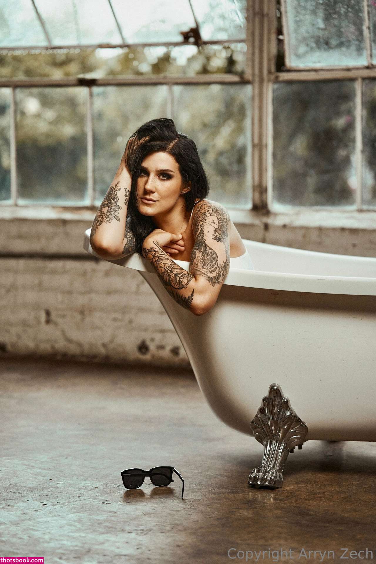 Arryn Zech Nude OnlyFans Photos #17 453419