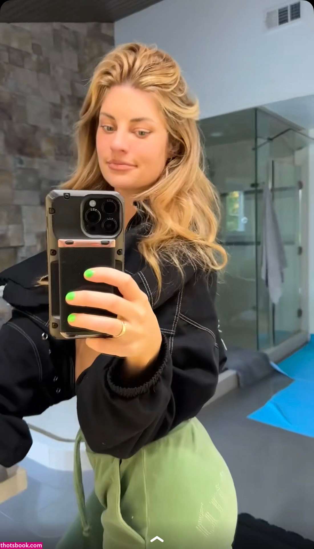 Hannah Stocking Nude Photos #2 455689