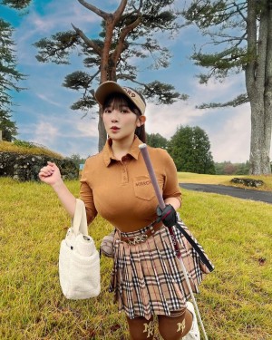 Jun Amaki Nude Photos #4