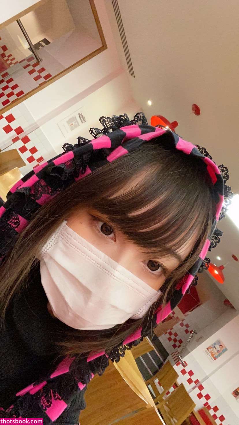 Rinuyi Nude Photos #5 424093