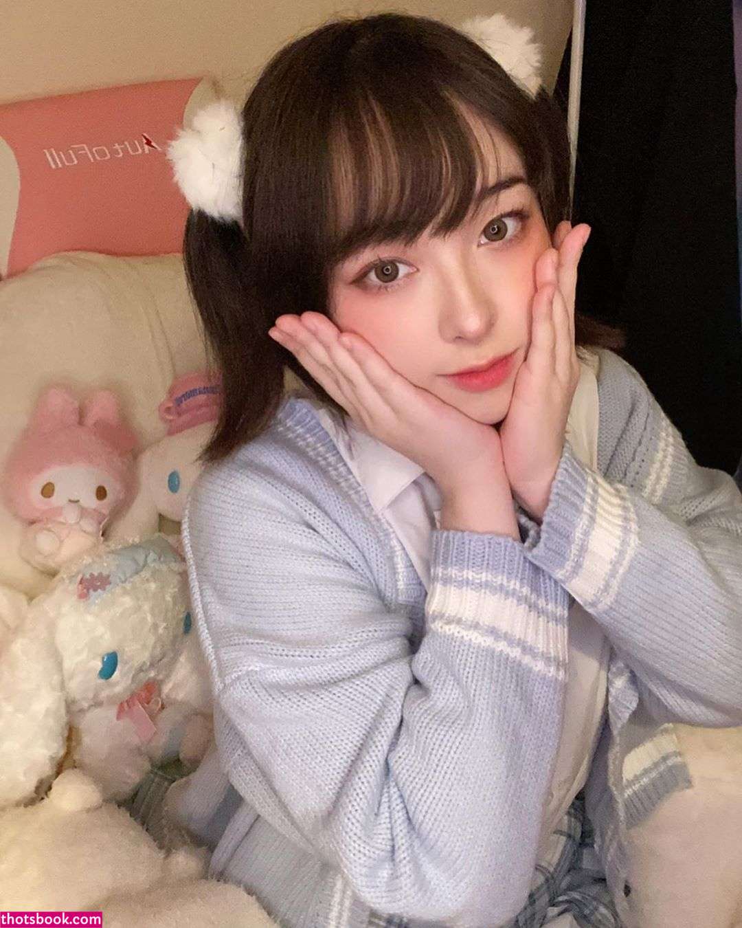 Rinuyi Nude Photos #5 424104