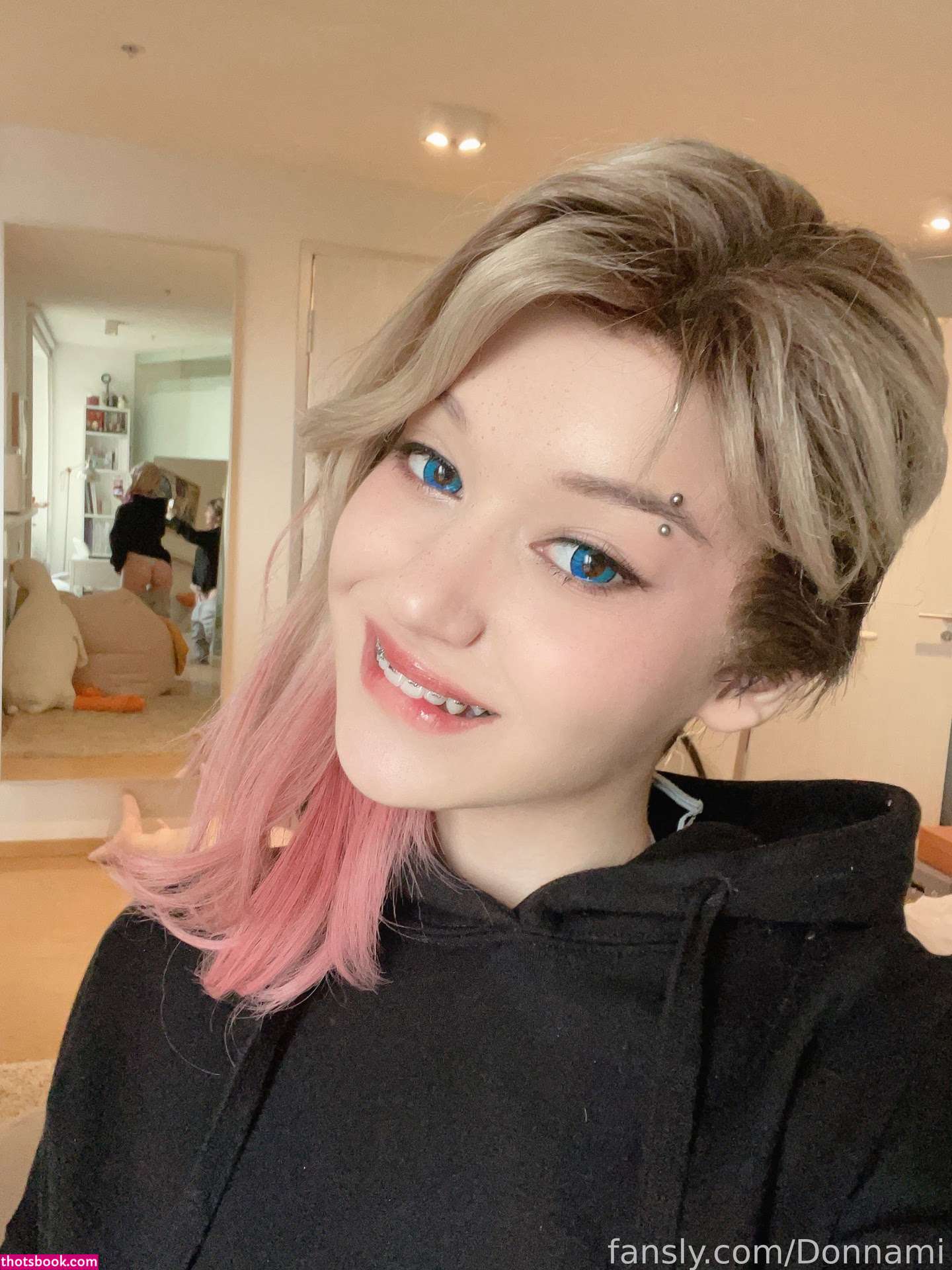 Donna loli Nude Photos #18 424323