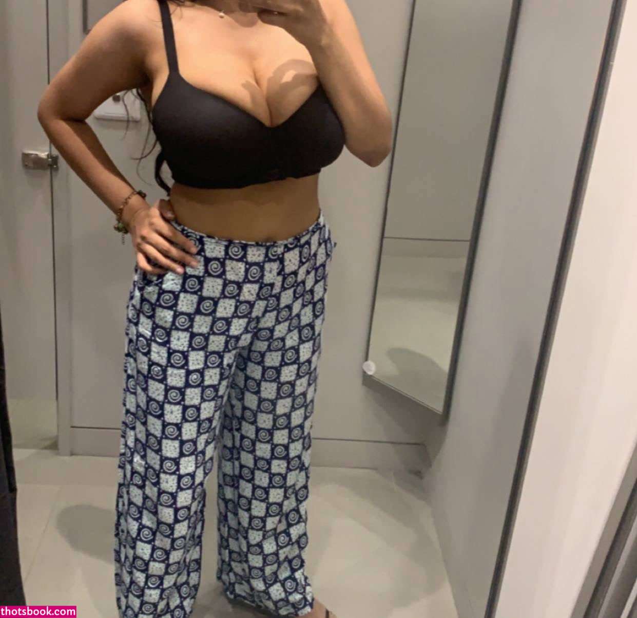 Desi Aurora Nude OnlyFans Photos #1 448557