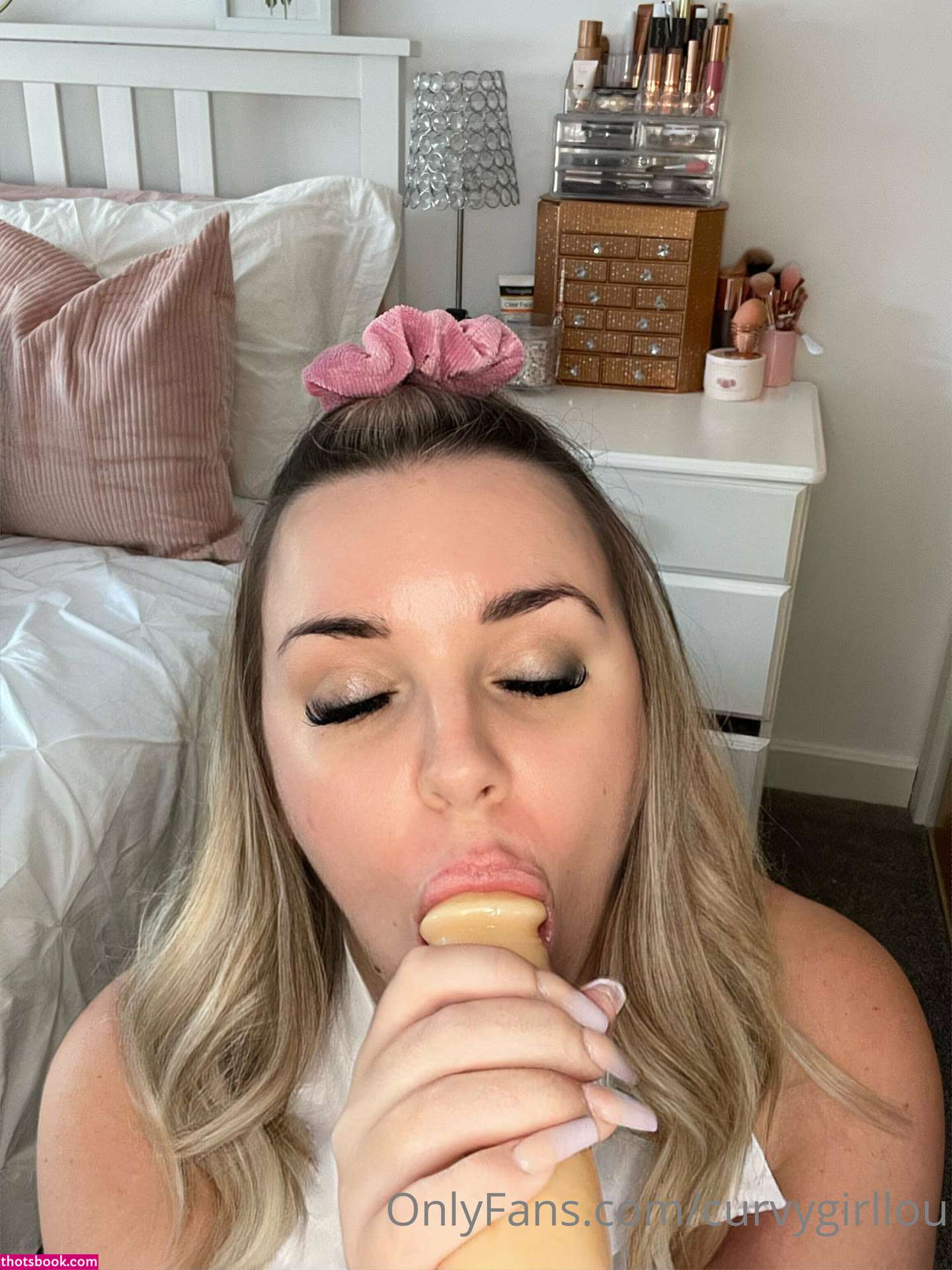 Curvygirllou Nude Leaks OnlyFans Photos #9 1293781