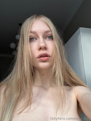 evija lace ice spells angel in tibet Nude Leaks OnlyFans Photos #11