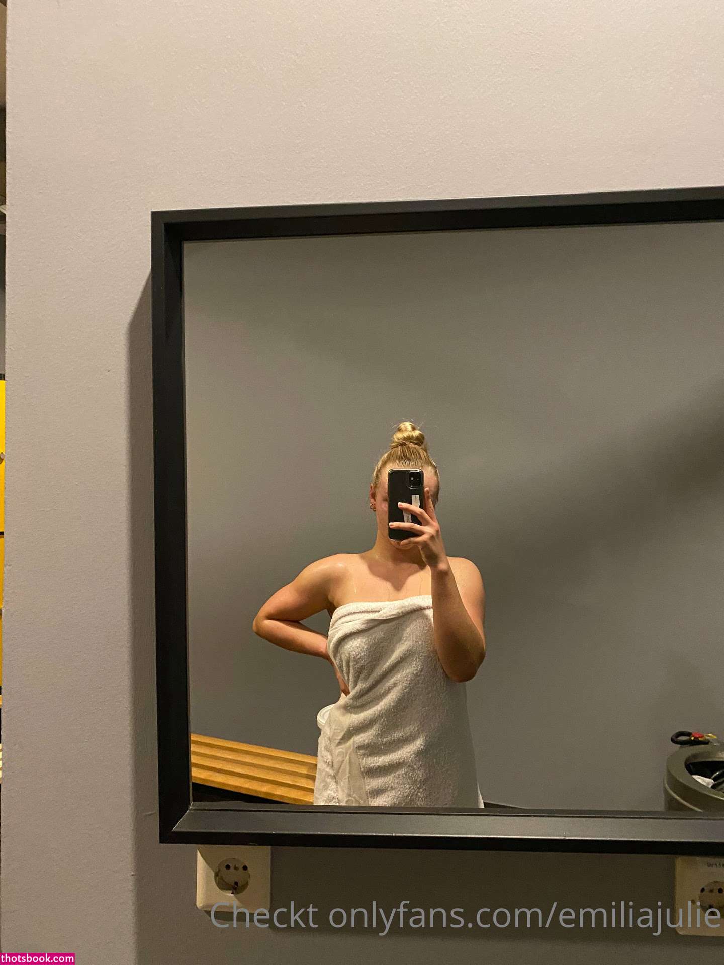 emiliajulie Nude Leaks OnlyFans Photos #12 1308235