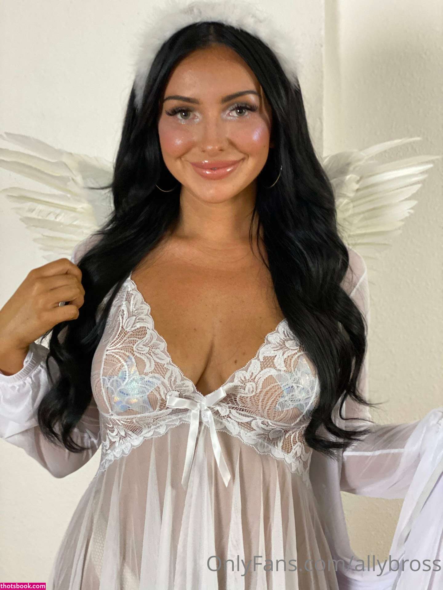 Bellasummersxo Allyamorxo Ally Amor Ally Bross Nude OnlyFans Photos #12 1260925