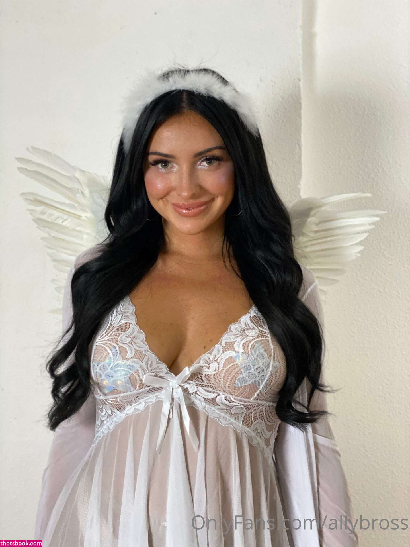 Bellasummersxo Allyamorxo Ally Amor Ally Bross Nude OnlyFans Photos #12 1260926